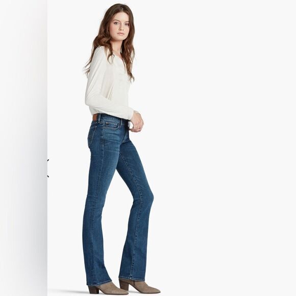 Lucky Brand Sweet Boot Jean In Arrow Indigo - Picture 2 of 14